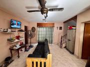 Casa en venta sobre calle Pola, entre Av. Directorio y...