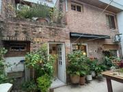 Casa en Venta sobre lote propio, 5 ambientes excelente...