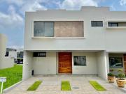 CASA EN VENTA SOLARES RESIDENCIAL ZAPOPAN JALISCO