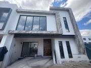 Casa en Venta Solares Zapopan