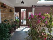 Casa en venta super amplia con 4 locales comerciales...