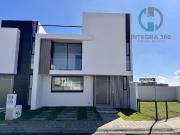 Casa en venta sur de Pachuca, 3 habitaciones, roof...
