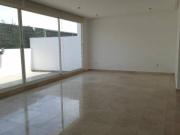 Casa en Venta, Tecamachalco en Conjunto, Amplia e...
