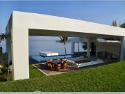 CASA EN VENTA TEQUESQUITENGO ORILLA DEL LAGO