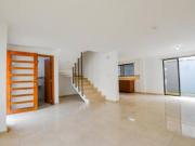 Casa en venta terraza conj seguro piscina Sangolqui