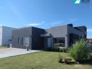 CASA EN VENTA TIERRAS DEL MAR