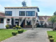 Casa en venta tipo finca 3