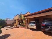 Casa en venta tipo hacienda de un piso en Juriquilla...