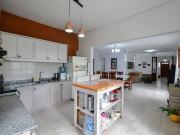 CASA EN VENTA TOLOSA LA PLATA 3 DORMITORIOS