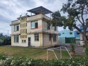 Casa en Venta Tonsupa, El Comercio y calle Quinta. Con... Casa en Venta Tonsupa, El Comercio y calle Quinta. Con...