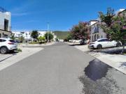 CASA EN VENTA TORRE DE PIEDRA BUGAMBILIA, EL REFUGIO