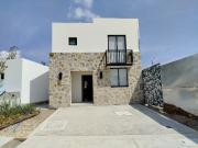 CASA EN VENTA TORRE DE PIEDRA ZARÚ