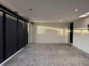 CASA EN VENTA TOTALMENTE EQUIPADA EN LAS AMERICAS,...