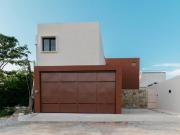 Casa en venta totalmente equipada, ubicada en Cholul...