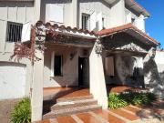 Casa en venta tres dormitorios, Cerro de las Rosas, Zona...
