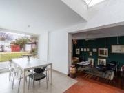 CASA EN VENTA TRES DORMITORIOS ZONA PARQUE CASADO