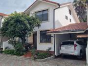 Casa en Venta – Tumbaco, Sector San Blas