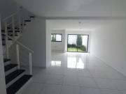 CASA EN VENTA,UBICADA DENTRO DE RECIDENCIAL, A 15...