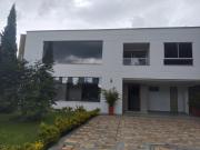 CASA EN VENTA UBICADA EN EL RETIRO SECTOR MARTIN PESCADOR