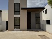 Casa en venta ubicada en fraccionamiento en Cholul