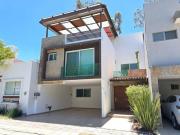 CASA EN VENTA UBICADA EN FRACCIONAMIENTO LA CIMA
