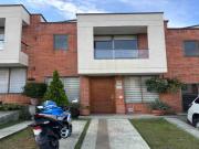 CASA EN VENTA UBICADA EN LA ESTRELLA SECTOR TOLEDO