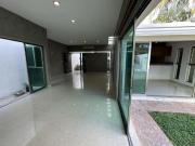 CASA EN VENTA, UBICADA EN LA EXCLUSIVA ZONA DE...