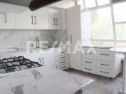 CASA EN VENTA UBICADA EN LAS CAÑADAS 4