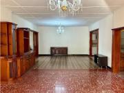 CASA EN VENTA, UBICADA EN MANGA CARTAGENA