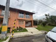 CASA EN VENTA UBICADO EN EL RETIRO SECTOR PURO CUERO