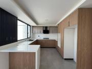 Casa en venta, último modelo, aplica crédito VIP, sector...