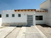 Casa en Venta, Un Nivel, 2 Rec?maras, Fracc. Privado