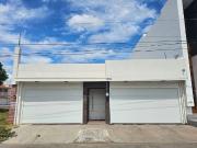 CASA EN VENTA: UN NIVEL, 3 HABITACIONES EN QUINTAS,...