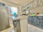 Casa en VENTA UN PISO 2 RECAMARAS 3 BAÑOS GARAJE 1 AUTO