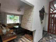 CASA EN VENTA UN PISO ZAVALETA CON JARDÍN