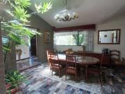 CASA EN VENTA UN PISO ZAVALETA MUCHO JARDÍN