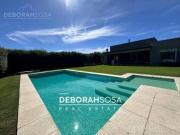 Casa en Venta Una Planta 4 Ambientes con Pileta El...