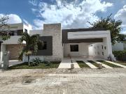 Casa en Venta una Planta Privada Soluna Temozón