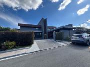 Casa en venta. Unidad cerrada en@llanogrande Rionegro