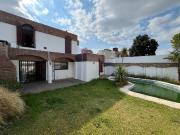 Casa en Venta Urca 4 Dormitorios Apto Credito