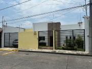 CASA EN VENTA URUAPAN MICHOACAN CALLE JOSE MORENO