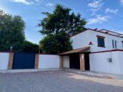 Casa en Venta Uso de Suelo Mixto a una cuadra de...