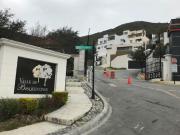 CASA EN VENTA VALLE DE BOSQUENCINOS CARRETERA NACIONAL...