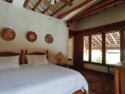 CASA EN VENTA, VALLE DE BRAVO