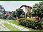 Casa en venta, Valle de Bravo, Edo. de México