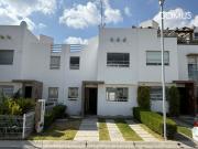 CASA EN VENTA VALLE DEL SOL 1