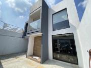 CASA EN VENTA, VALLE DORADO, REMODELADA MINIMALISTA,...