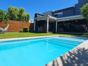 Casa en Venta Valle Escondido Los Aromas 3 dormitorios