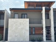 Casa en Venta Valles Modelo Cielo Lomas Norte Quer?taro...