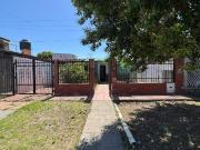 CASA EN VENTA VILCAPUGIO Nº 727 SAN LORENZO